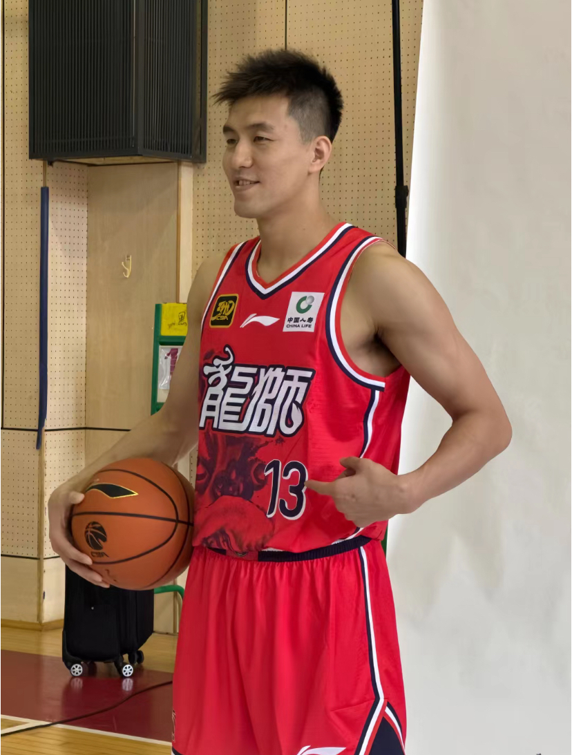 登录入口-风云突变上海久事集结日队长鼓劲欧篮联冲刺阶段热度飙升，布莱顿围绕CBA常规赛复出首秀直接炸裂的简单介绍
